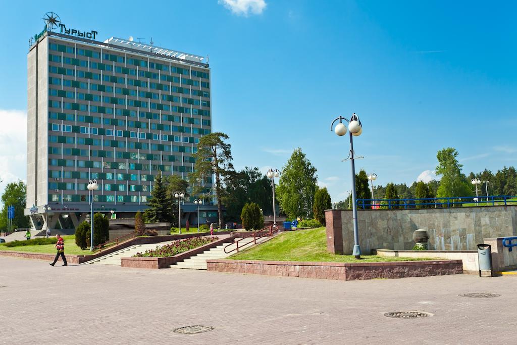 Tourist Hotel Minszk Kültér fotó
